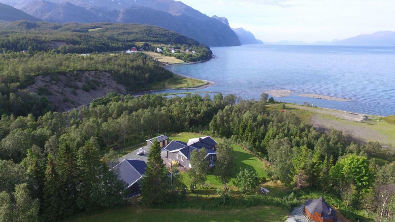 House In The Heart Of The Lyngen Alps With Best View Villa Lyngseidet Екстериор снимка